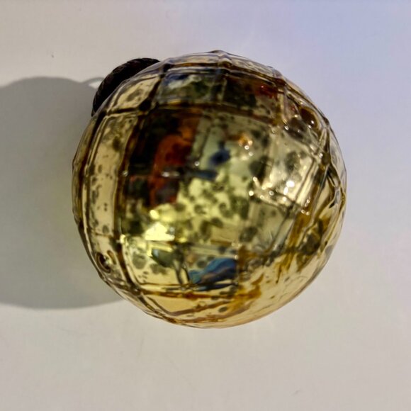 Vintage Heavy Gold Mercury Glass Kugel Christmas Ornament - Picture 4 of 4